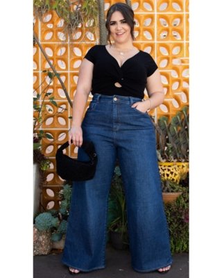 calça jeans plus size com tênis