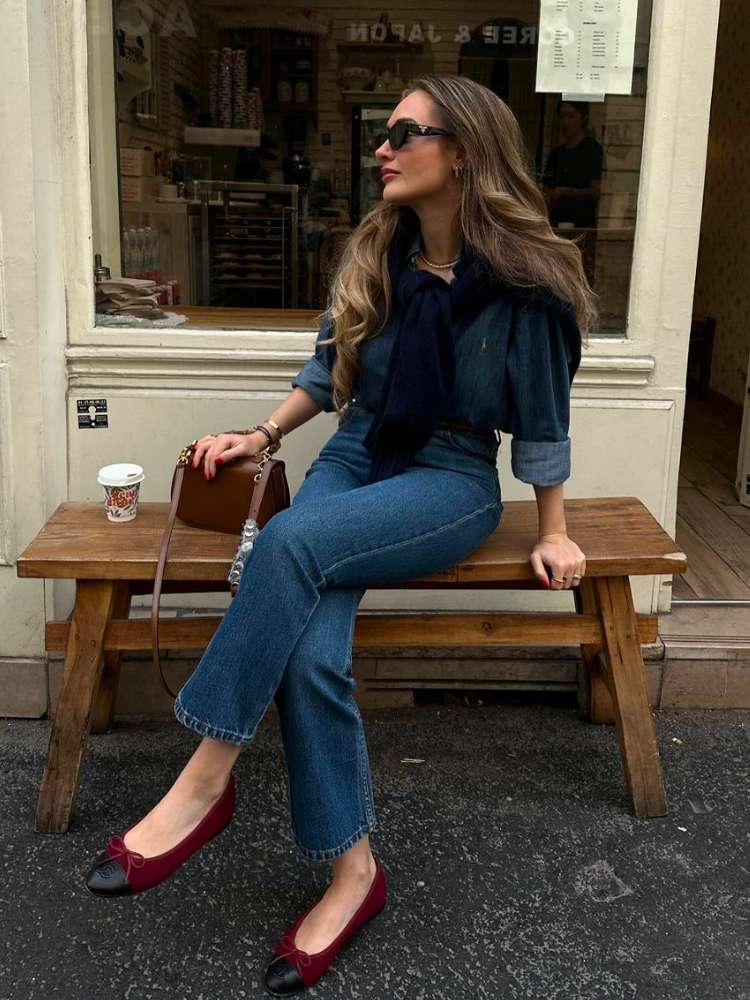 Calça jeans reta cintura alta