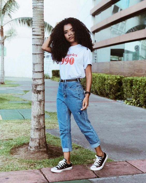 Calça jeans reta para festa