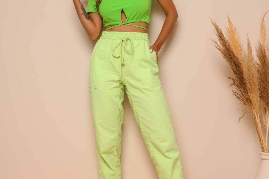 calça jogger feminina com bota