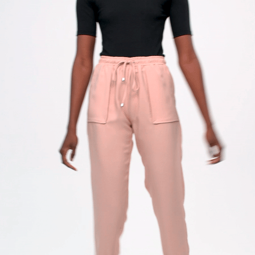 como usar calça jogger feminina no trabalho