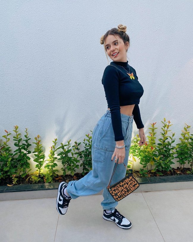 calça jogger feminina preta como usar