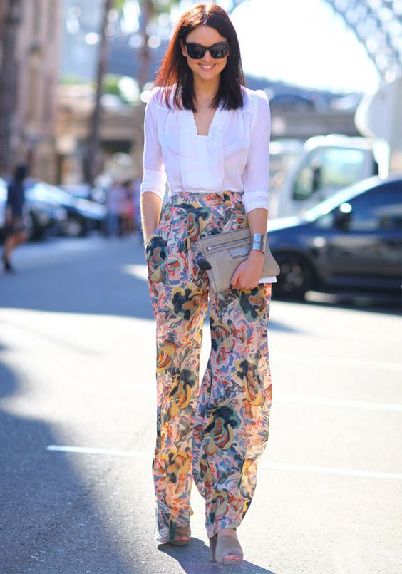 calça pantalona estampada tecido leve