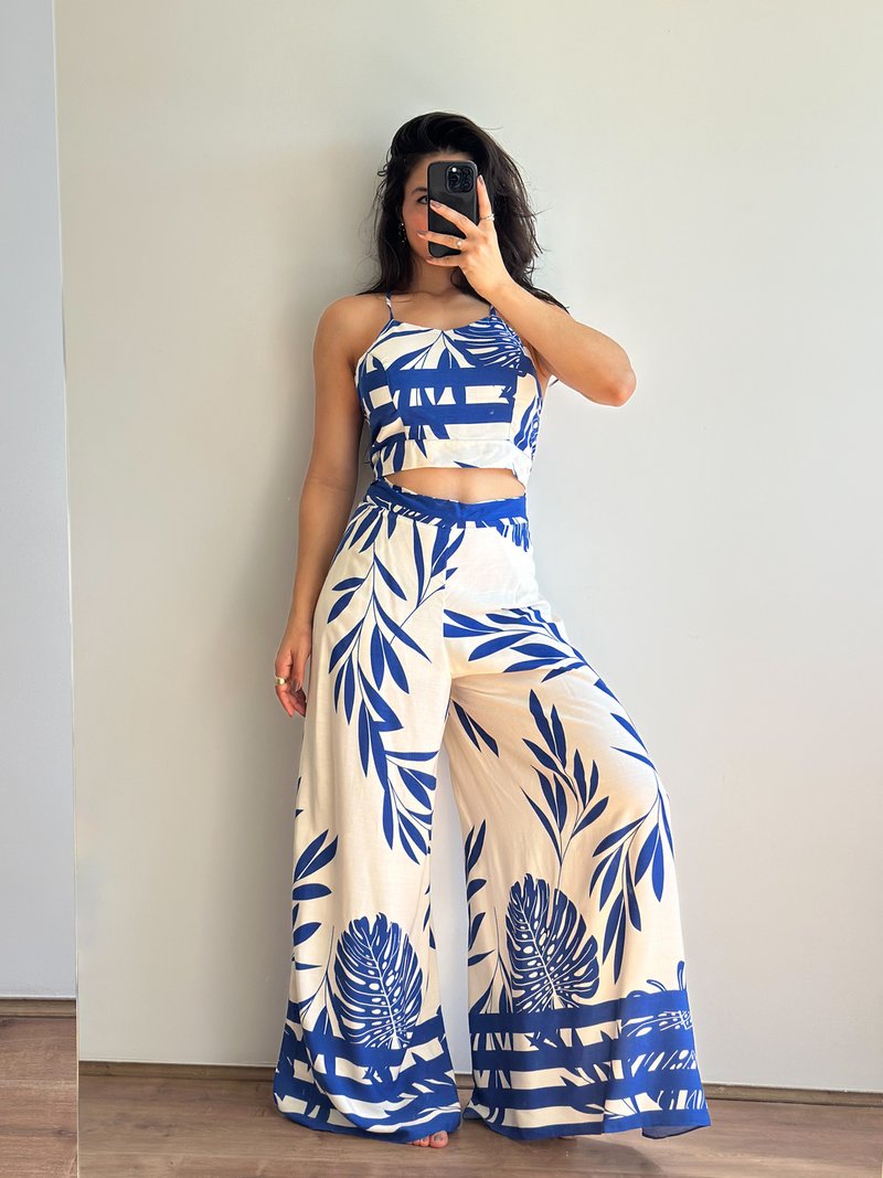 calça pantalona estampada viscolino