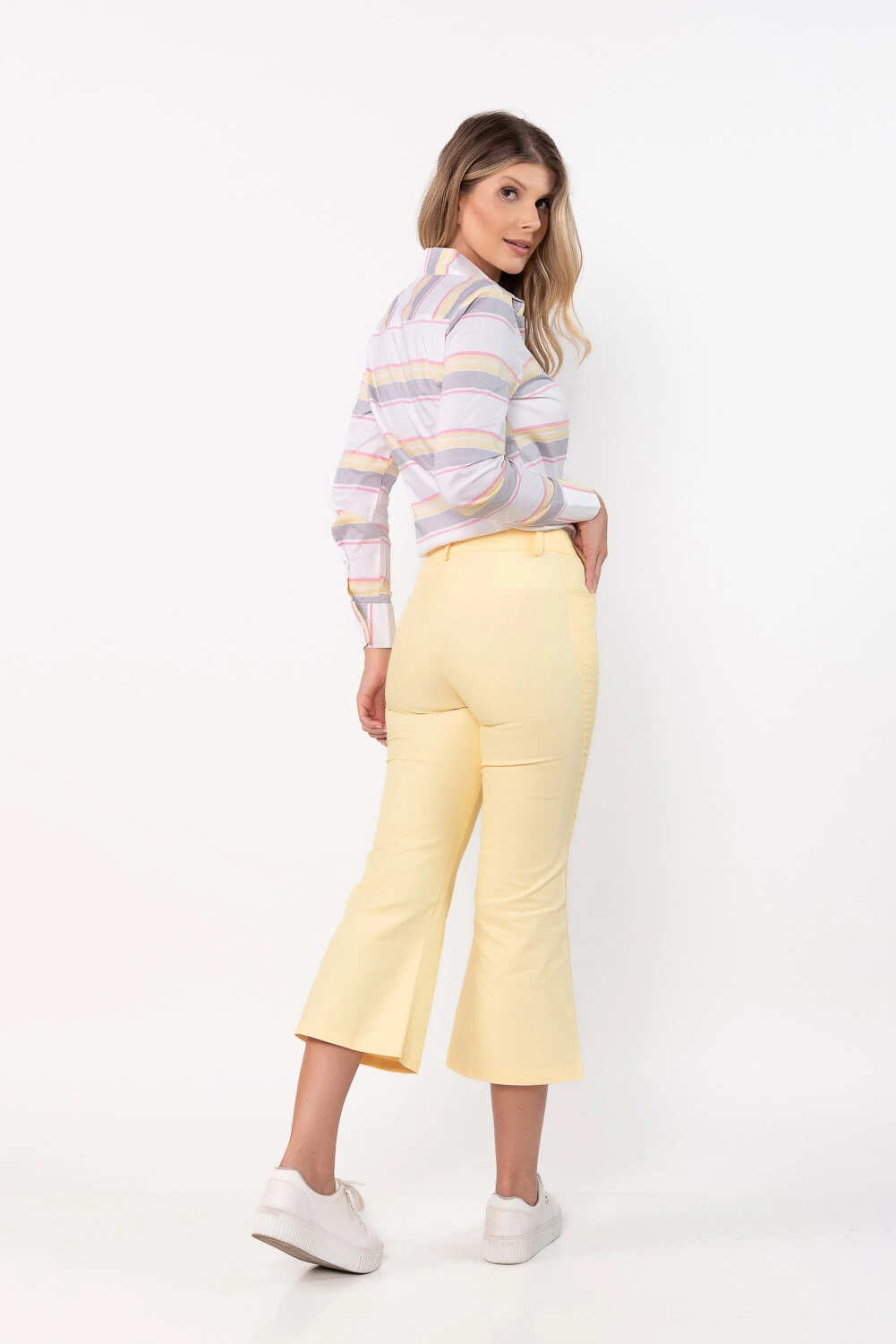 calça pescador alfaiataria