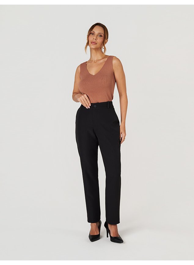 looks com calça preta alfaiataria