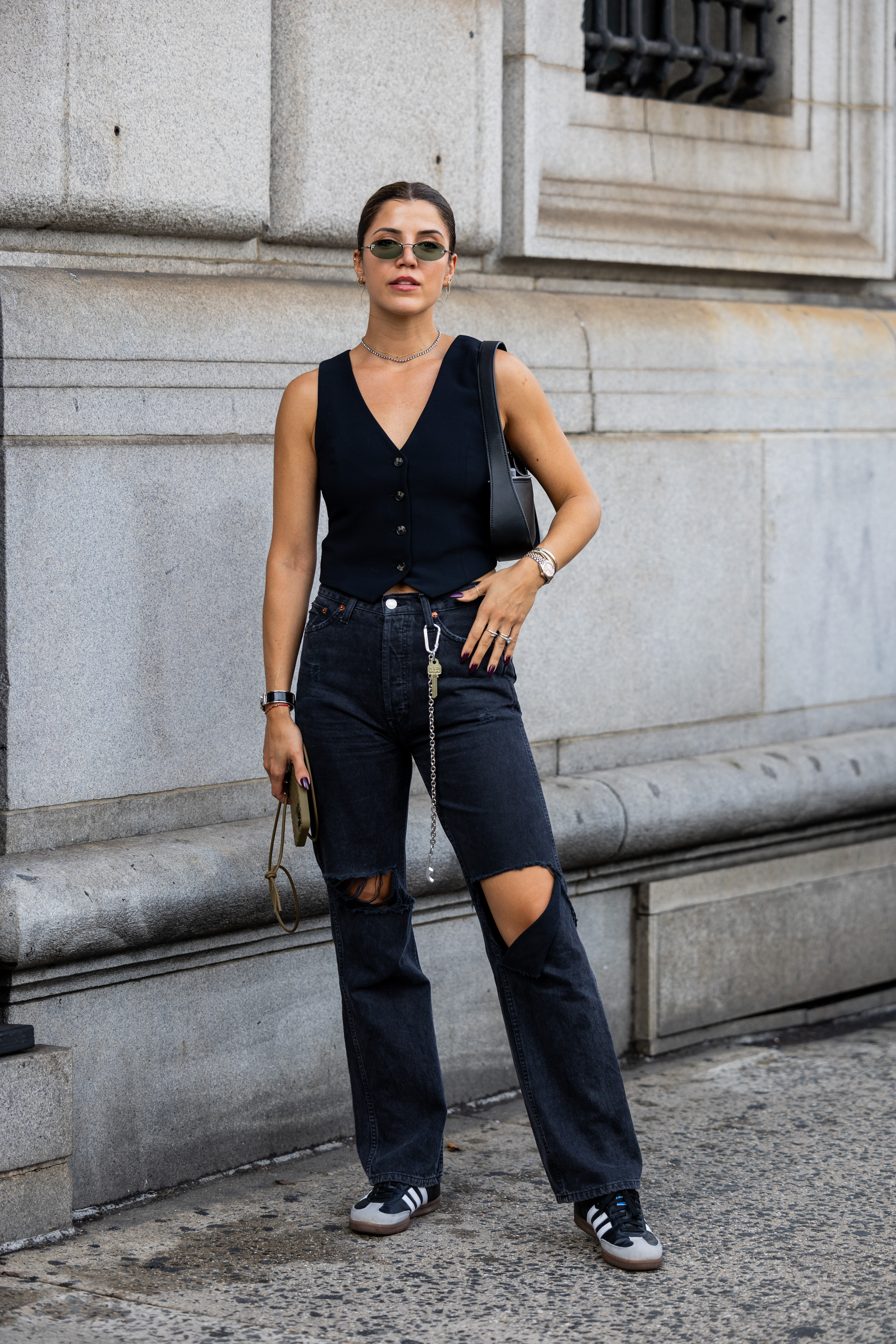 looks com calça preta para diversas ocasiões