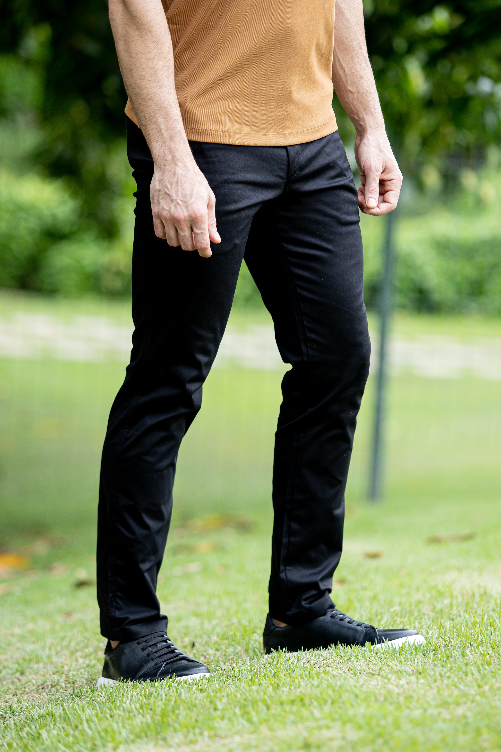 looks com calça sarja preta