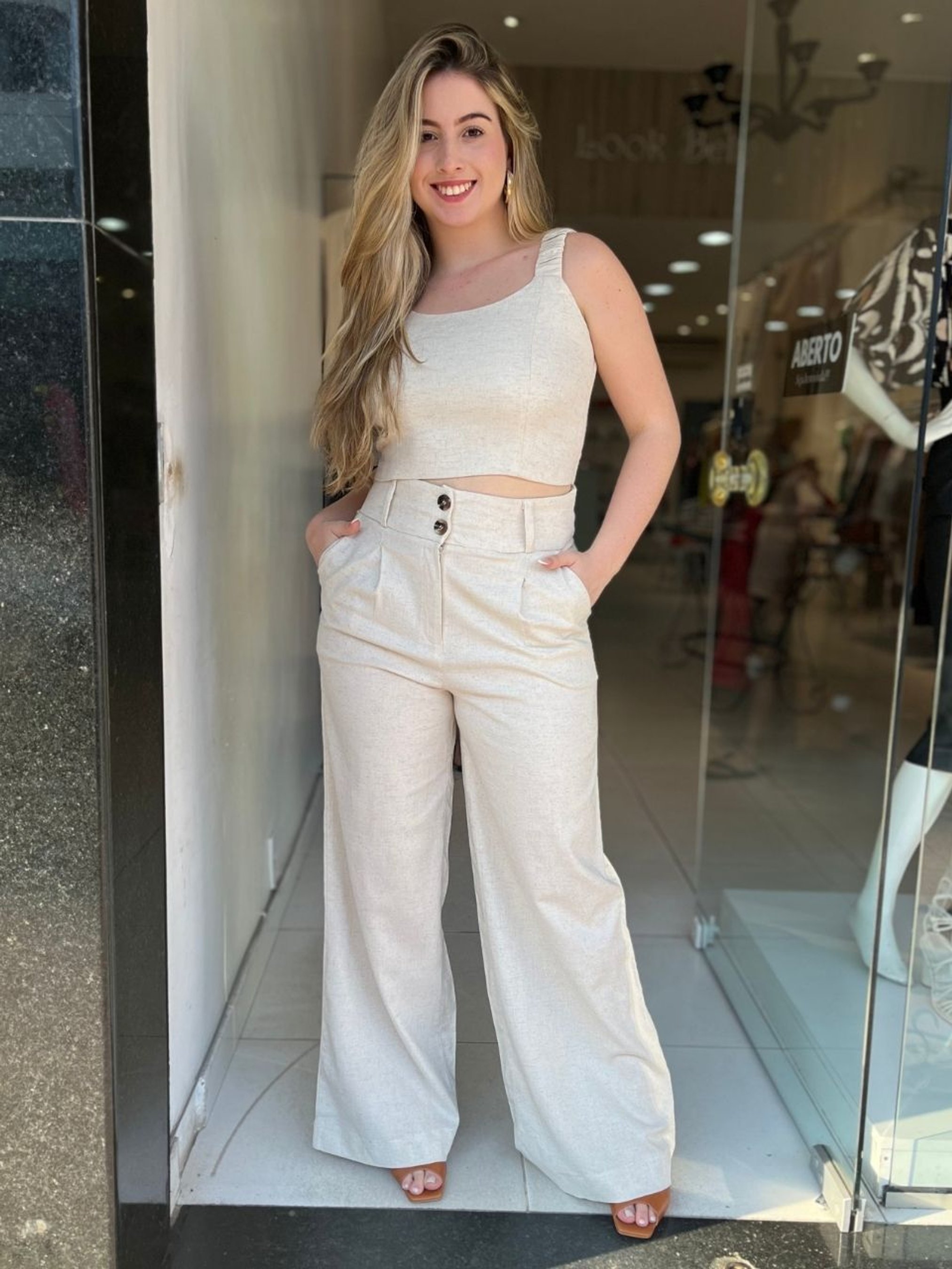 calça de viscose branca