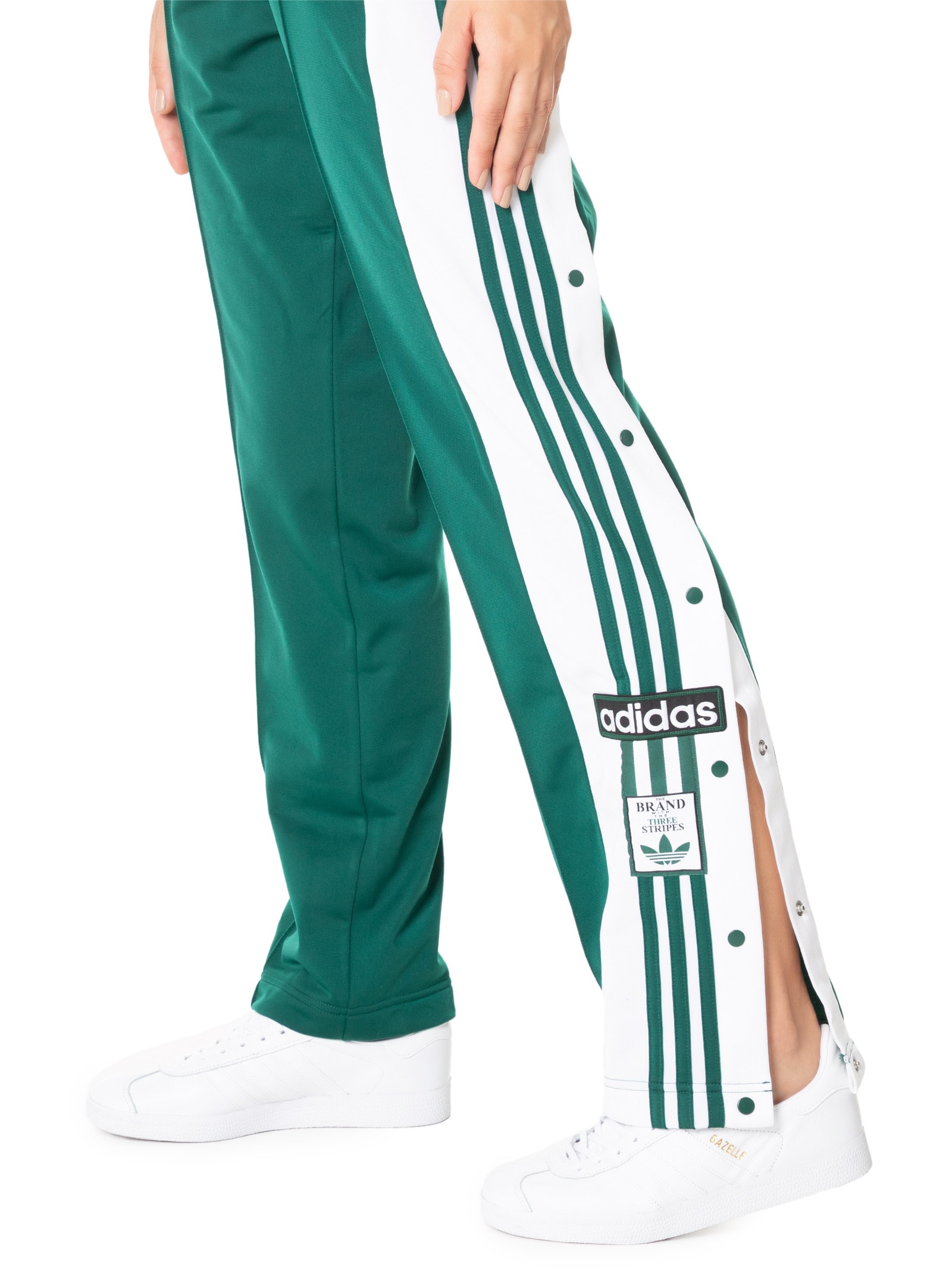 como usar calça adidas feminina