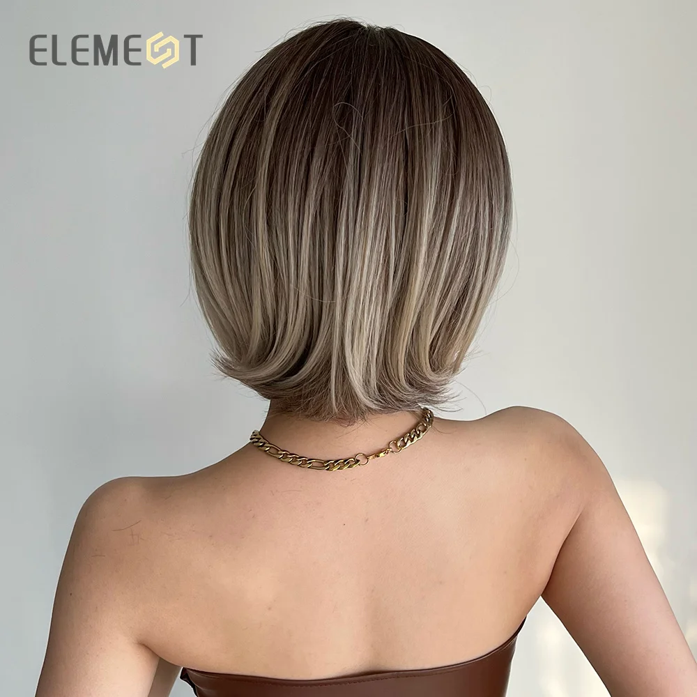 Morena Iluminada em Cabelo Curto: Tons de Mel e Dourado para um Visual Natural