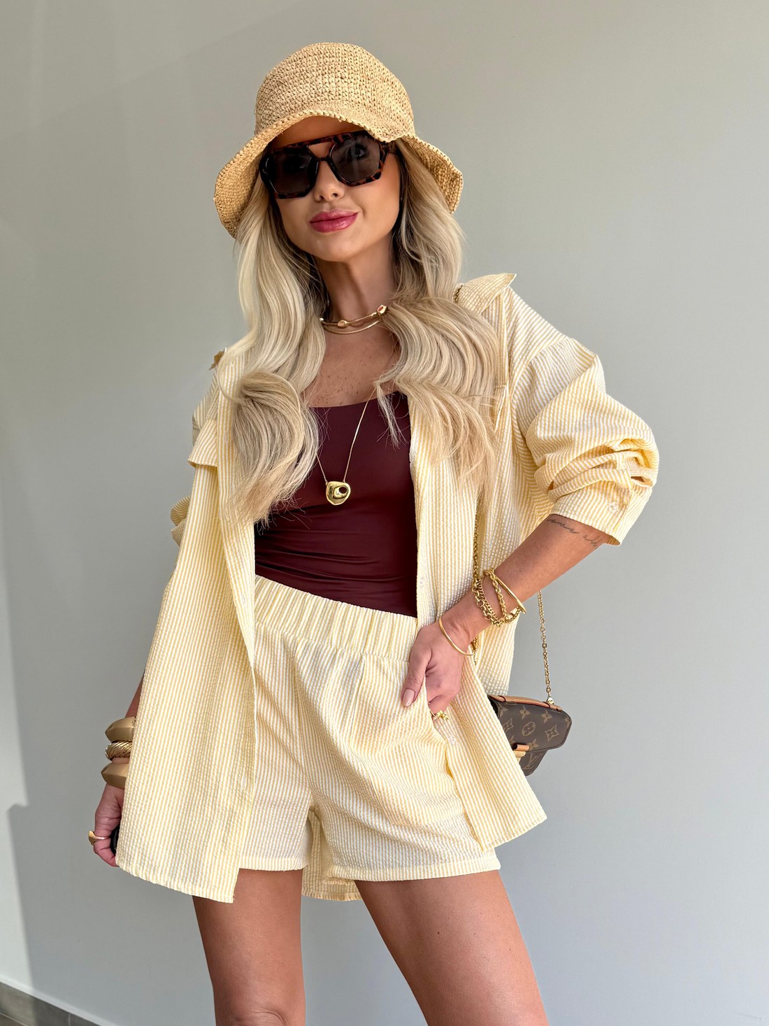 camisa amarela seda feminina