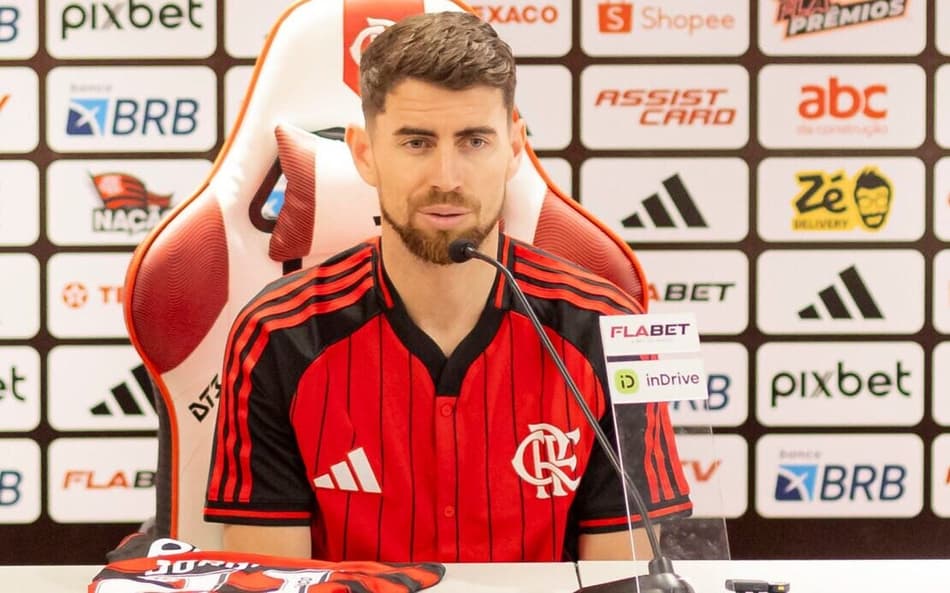 Camisa do Flamengo vermelha estilo blockecore