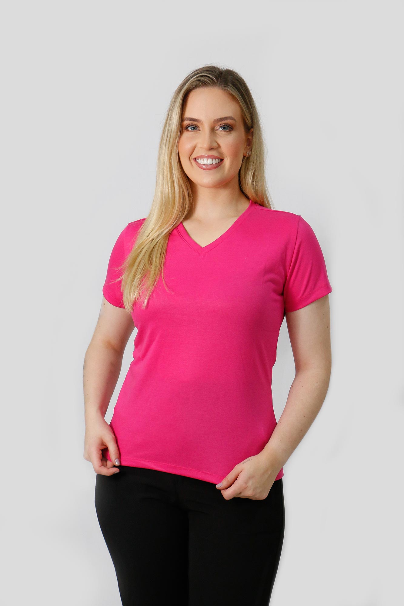 Como usar camisa rosa