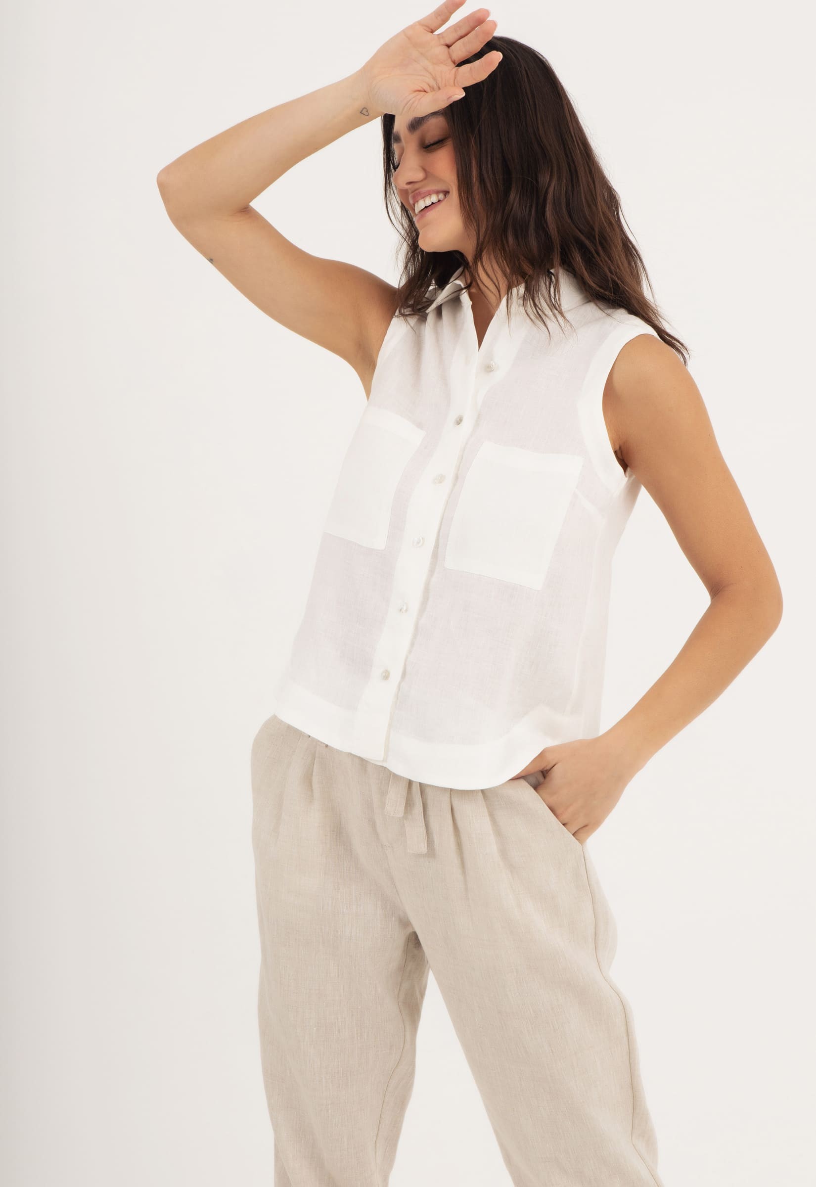 camisa sem manga feminina