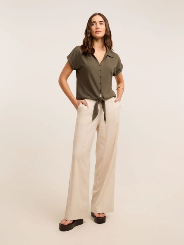 camisa verde militar feminina looks