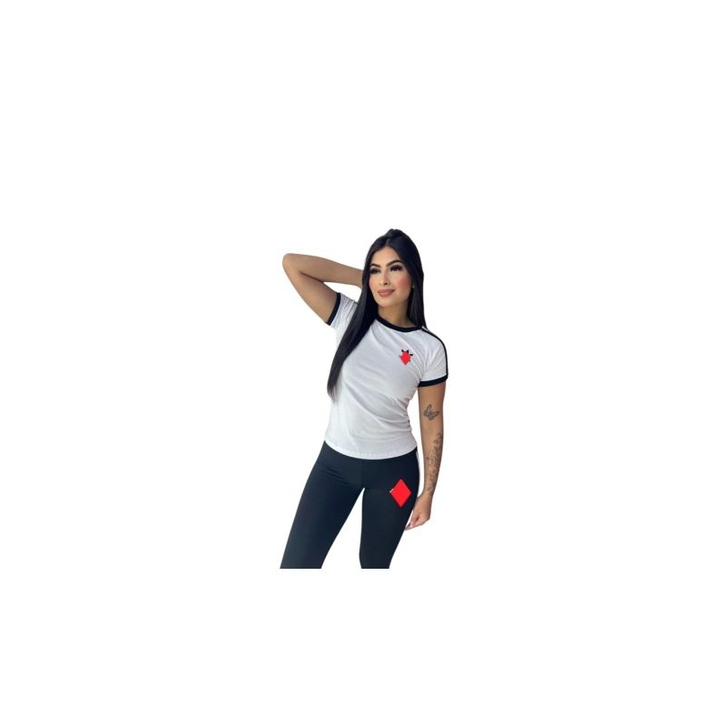 looks com camiseta adidas originals e calça cargo