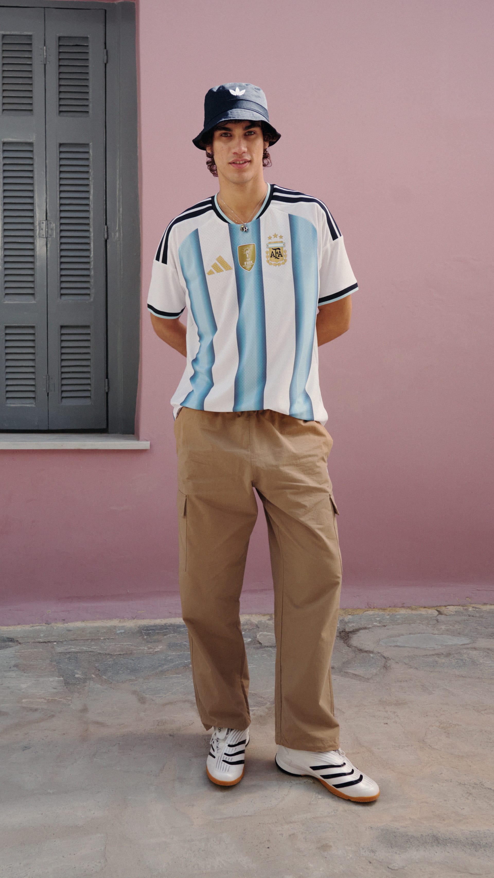 camiseta adidas originals masculina looks