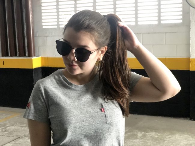 look rock com camiseta levis