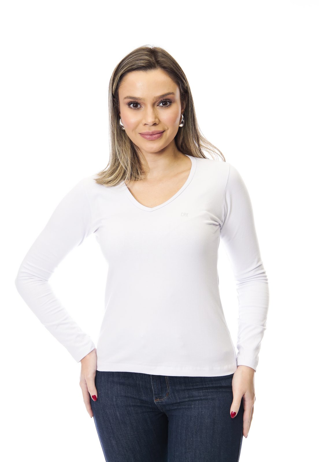 como usar camiseta manga longa feminina