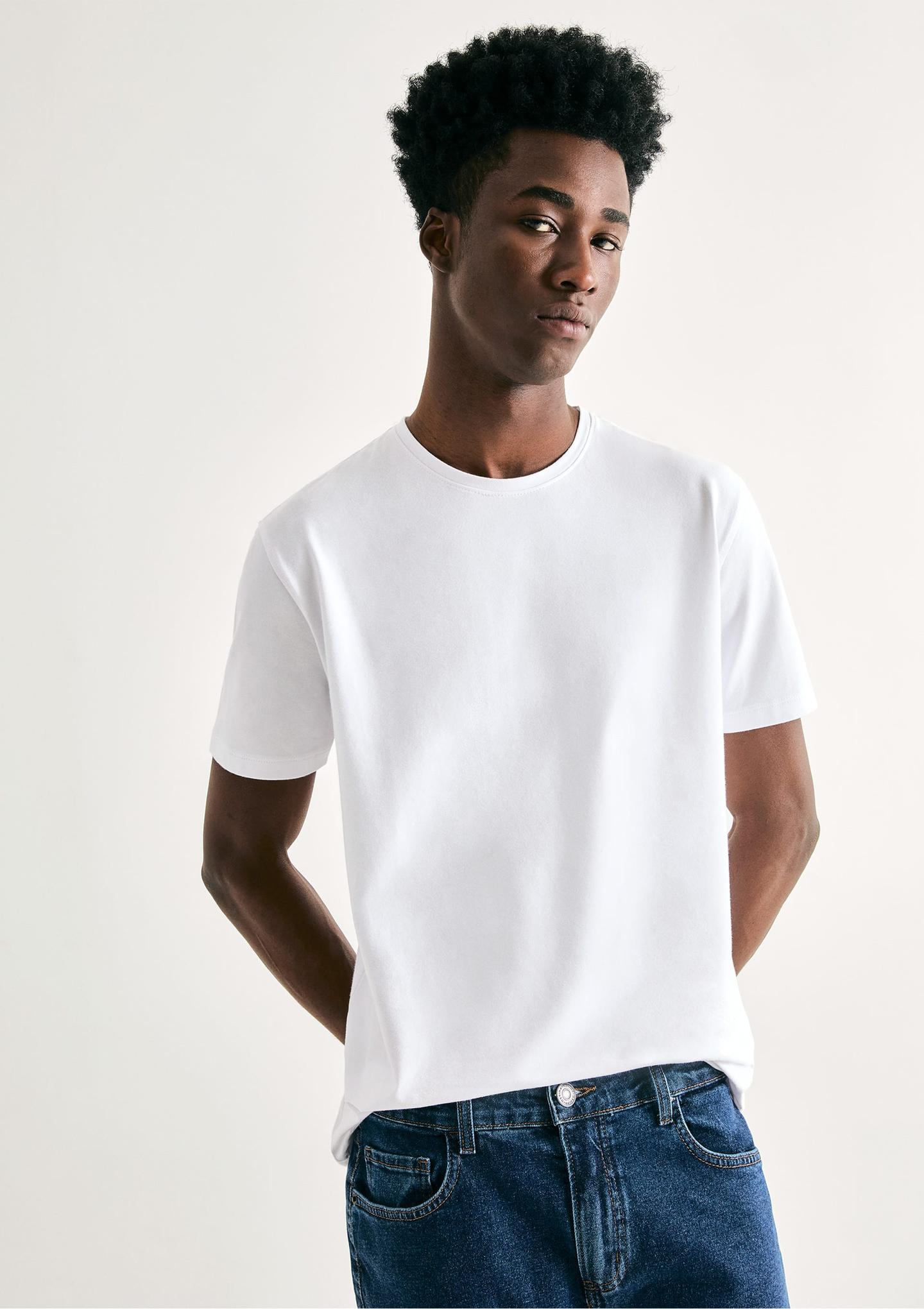 Camiseta Slim com Elastano