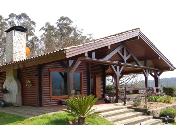 casa de madeira com varanda gourmet