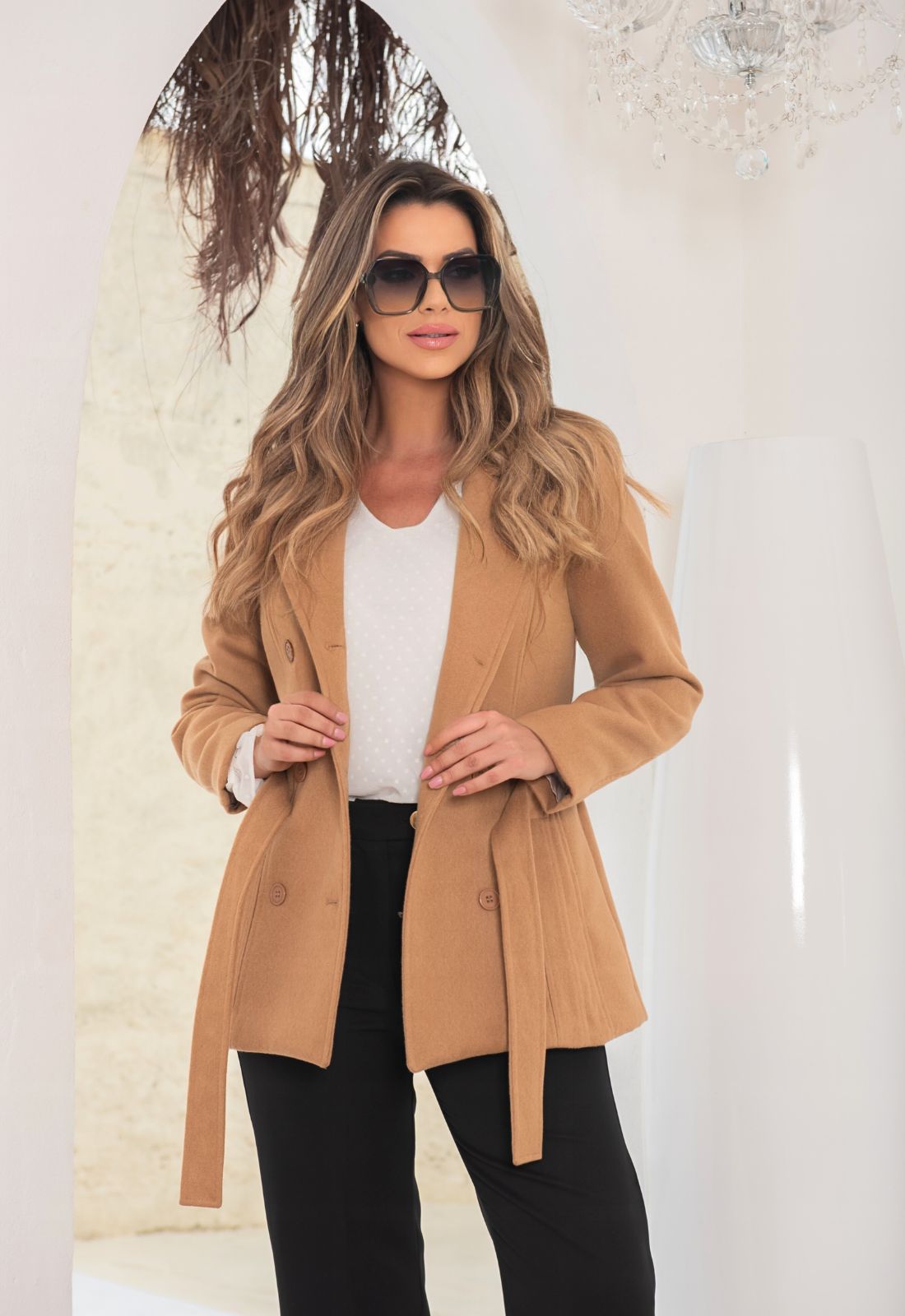casaco caramelo feminino looks