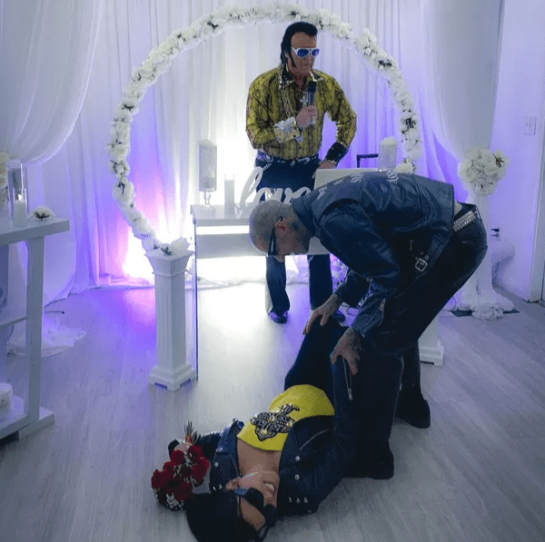 Onde Kourtney Kardashian e Travis Barker se Casaram: Guia Completo das 3 Cerimônias