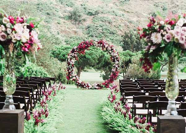 Vestidos de Madrinha Marsala: Guia Completo para um Look Impecável