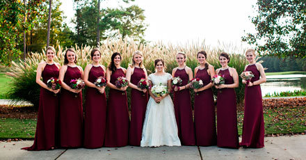 Vestidos de Madrinha Marsala: Guia Completo para um Look Impecável