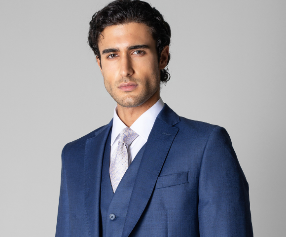 Tecidos Ideais para Casamentos de Dia e Noite: Conforto e Elegância para Homens