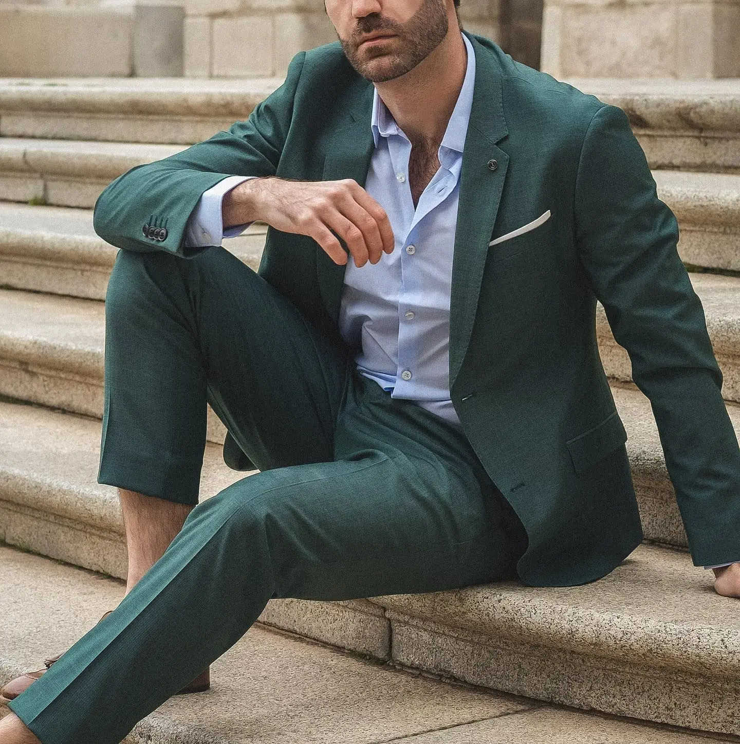 Acessórios Essenciais para o Look Masculino de Casamento: Elevando seu Estilo