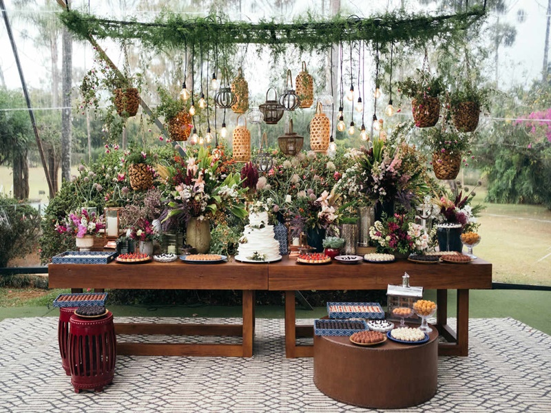 Como escolher a paleta de cores ideal para seu casamento rústico em 2026