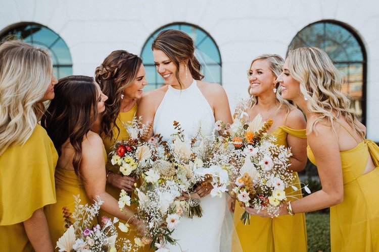 'Yellow' Coldplay: Arranjos Musicais Perfeitos para Seu Casamento