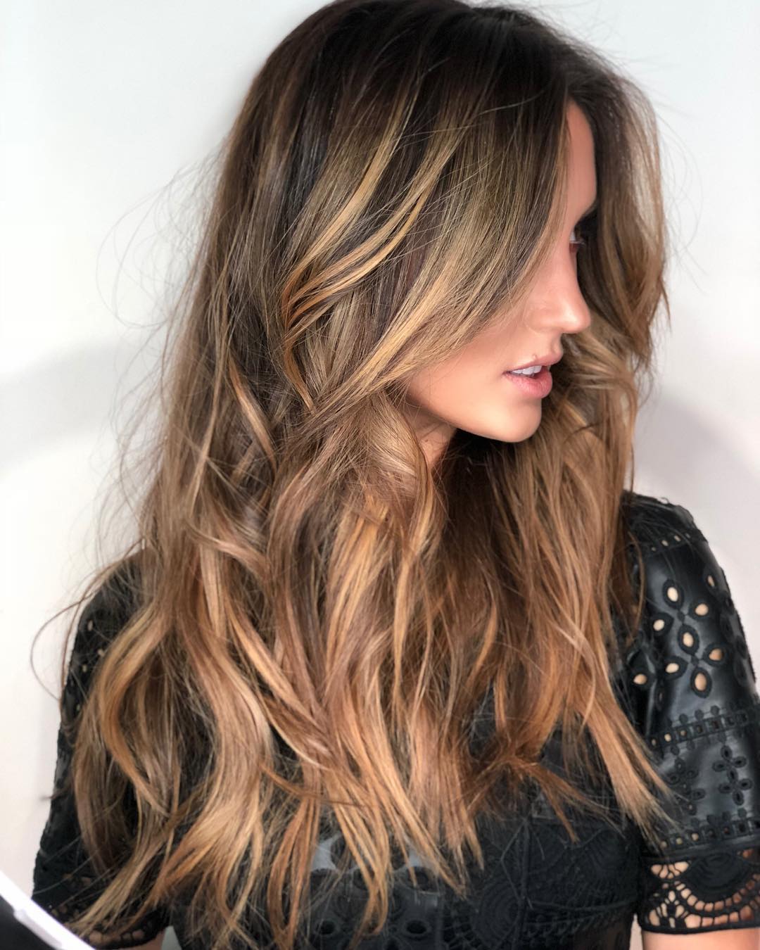 castanho médio natural versus morena iluminada