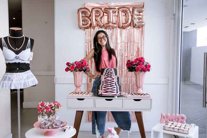 Brincadeiras criativas para chá de lingerie que fogem do óbvio