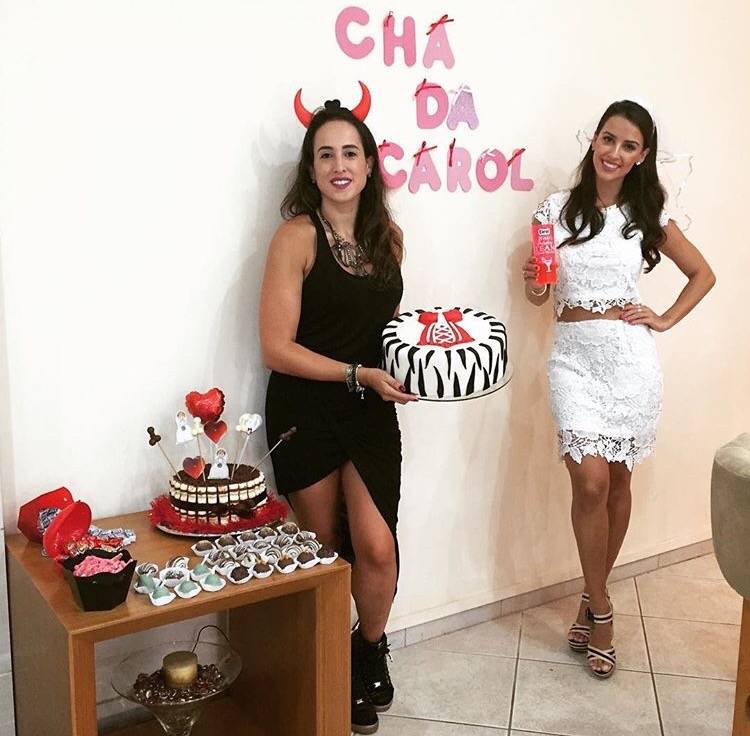 Brincadeiras criativas para chá de lingerie que fogem do óbvio