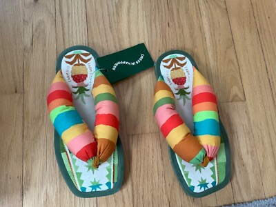 Os 5 modelos mais icônicos da colaboração FARM x Havaianas