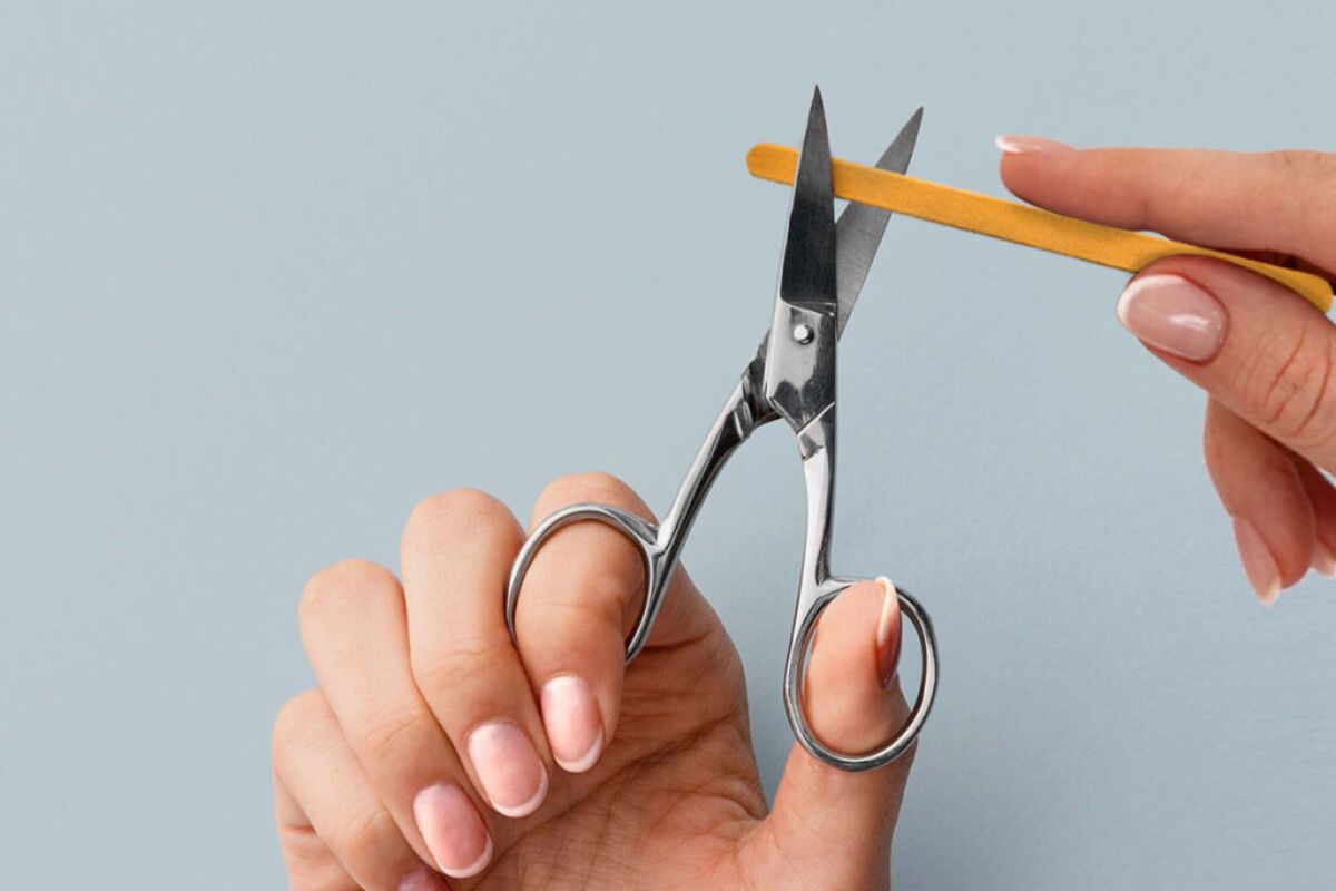 como amolar alicate de unha de bebê
