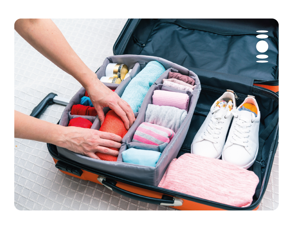 Os Melhores Organizadores de Mala para Viagens Longas