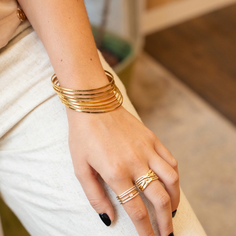 bracelete dourado liso