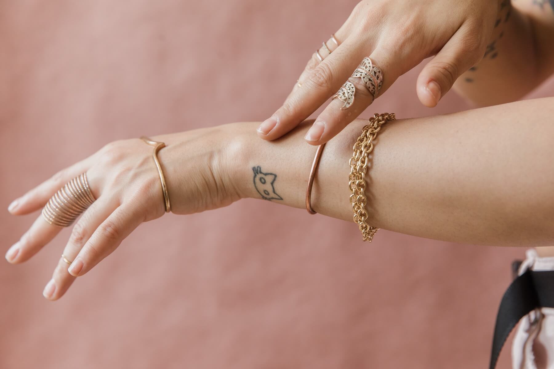 bracelete dourado de ouro 18k