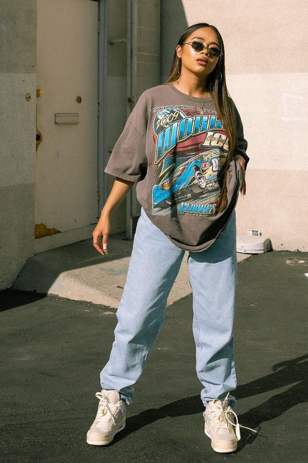 erros ao usar calça wide leg com camiseta oversized