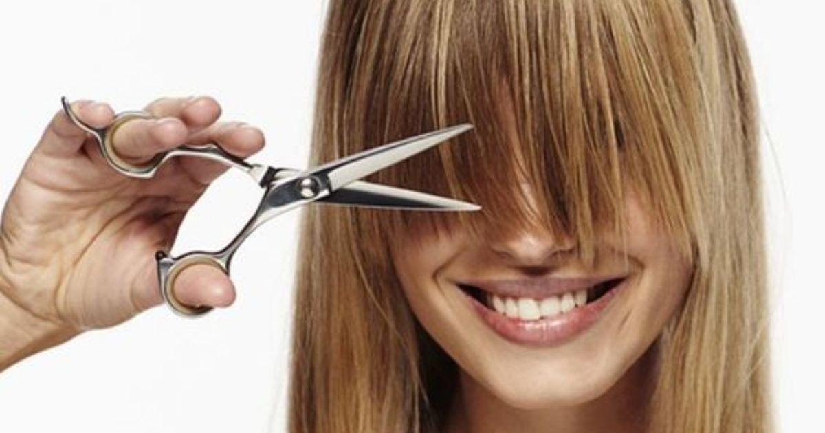 cortar cabelo em camadas sozinha