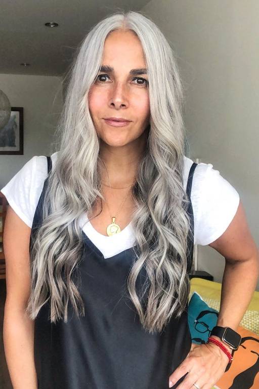 como matizar cabelo grisalho em casa
