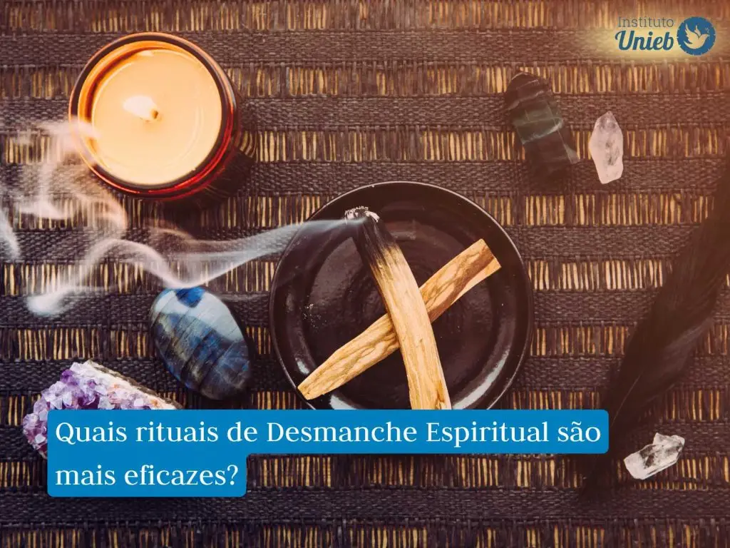 Quais orações ou banhos específicos são indicados para proteção espiritual?