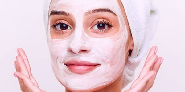 como diluir argila para máscara facial