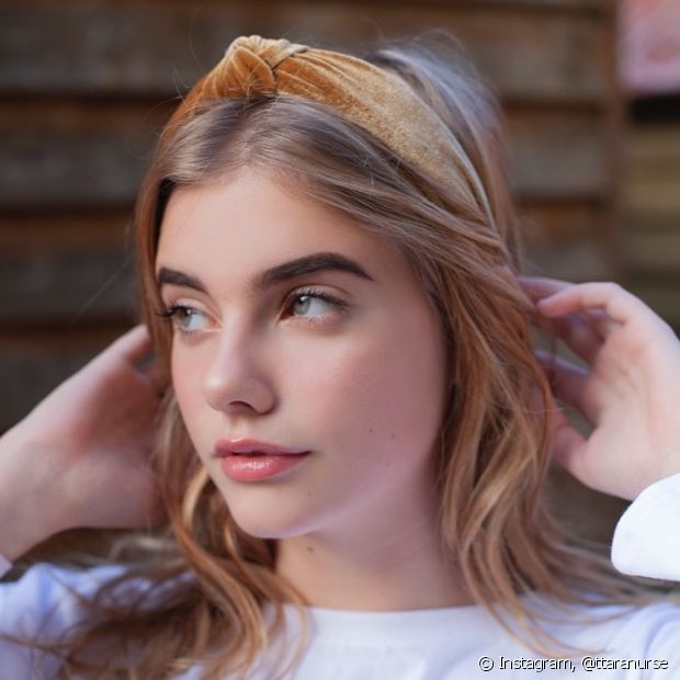 Como Usar Tiara Com Franja