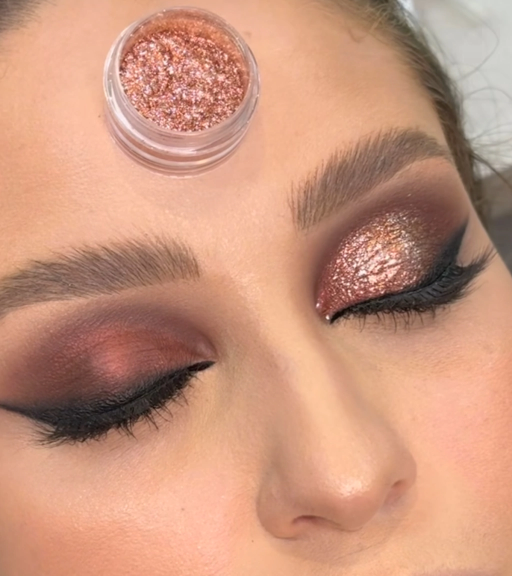 Guia Completo: Como Escolher a Melhor Base Online para o seu Tom de Pele