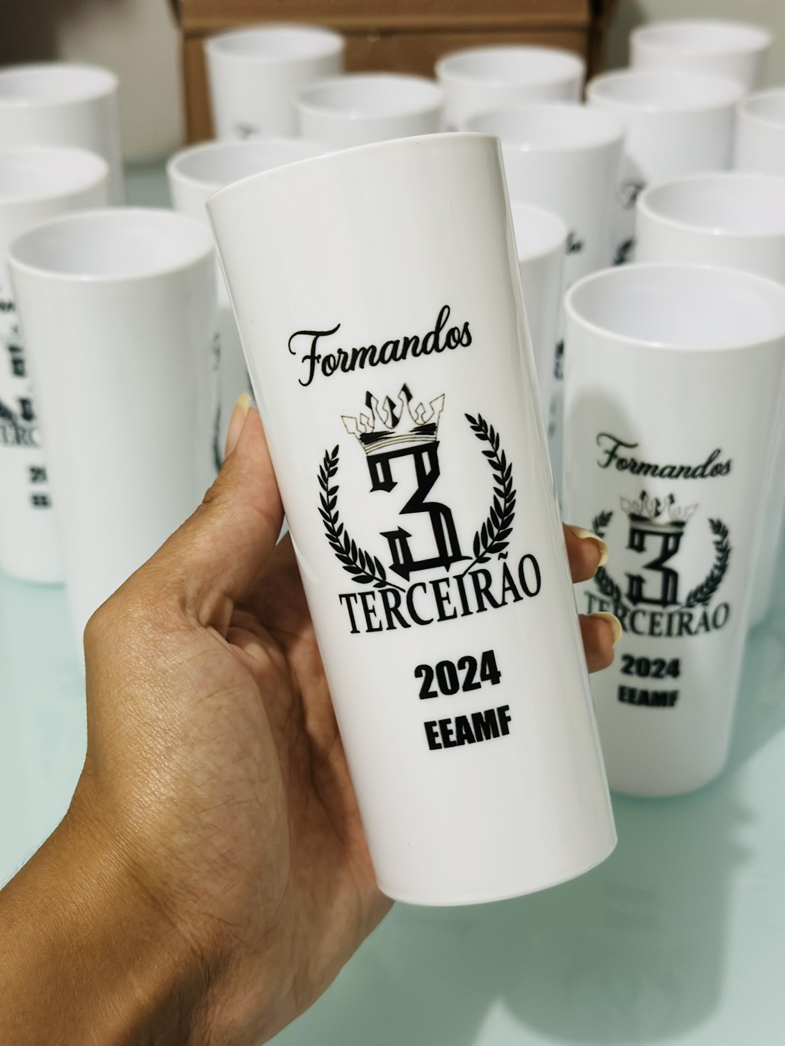Copo de acrílico personalizado para aniversário